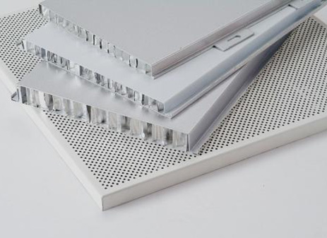 吸(xi)音铝蜂窝板